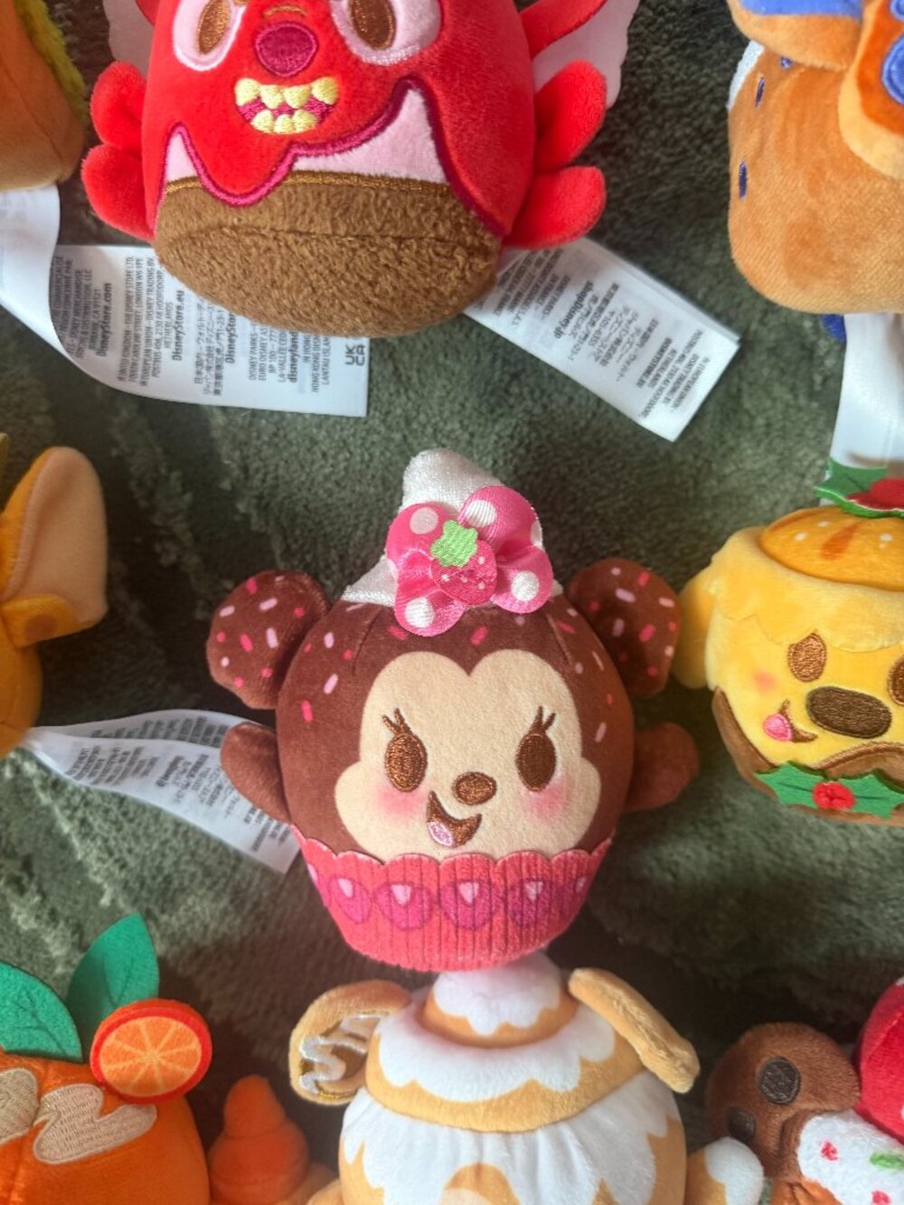 Minnie Cupcake Munchling